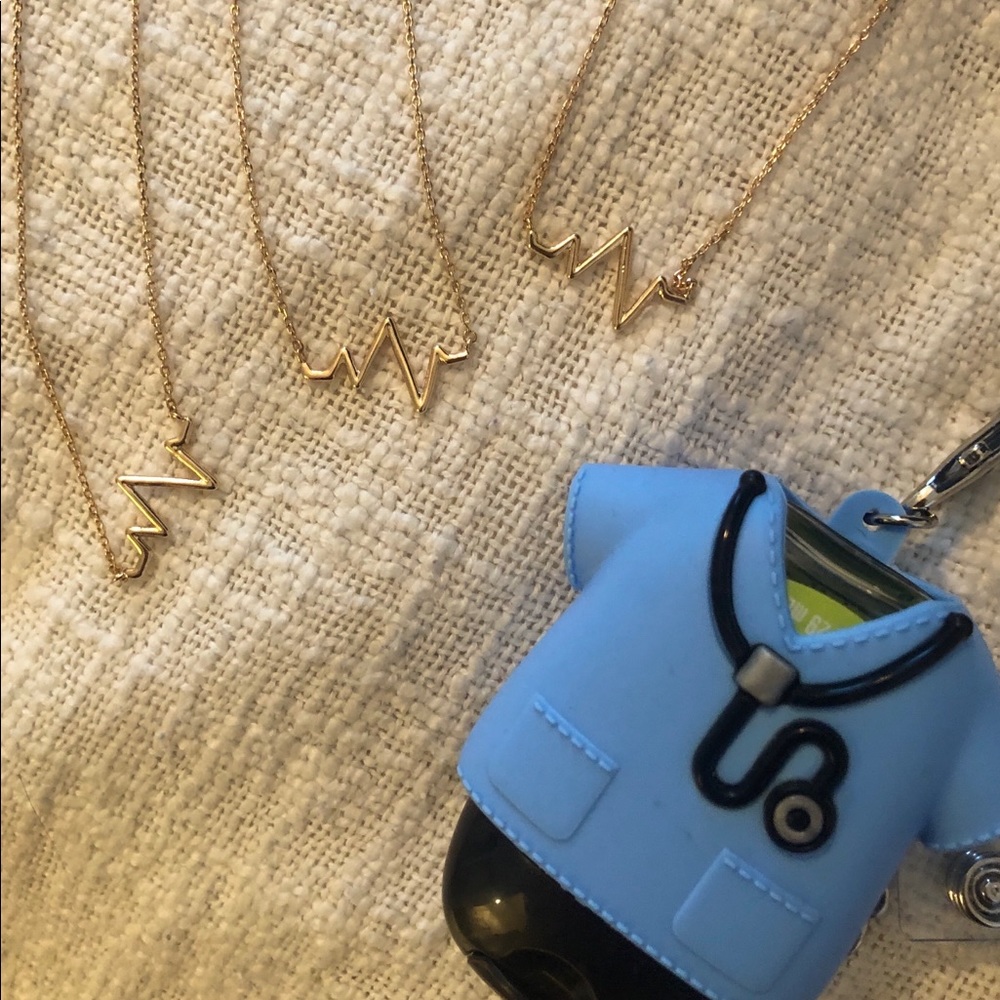 Heart beat necklace